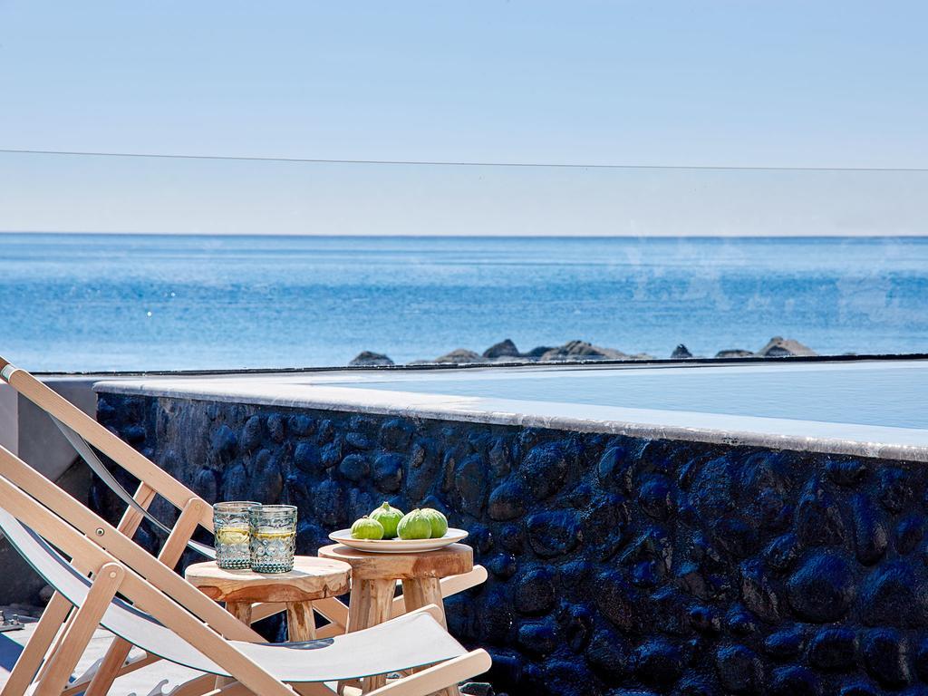 Incognito Beach Villa Santorini Kamari  Ngoại thất bức ảnh