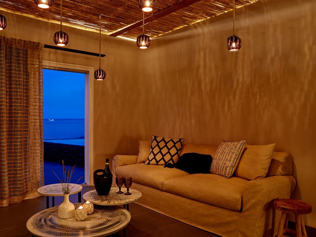 Incognito Beach Villa Santorini Kamari  Ngoại thất bức ảnh